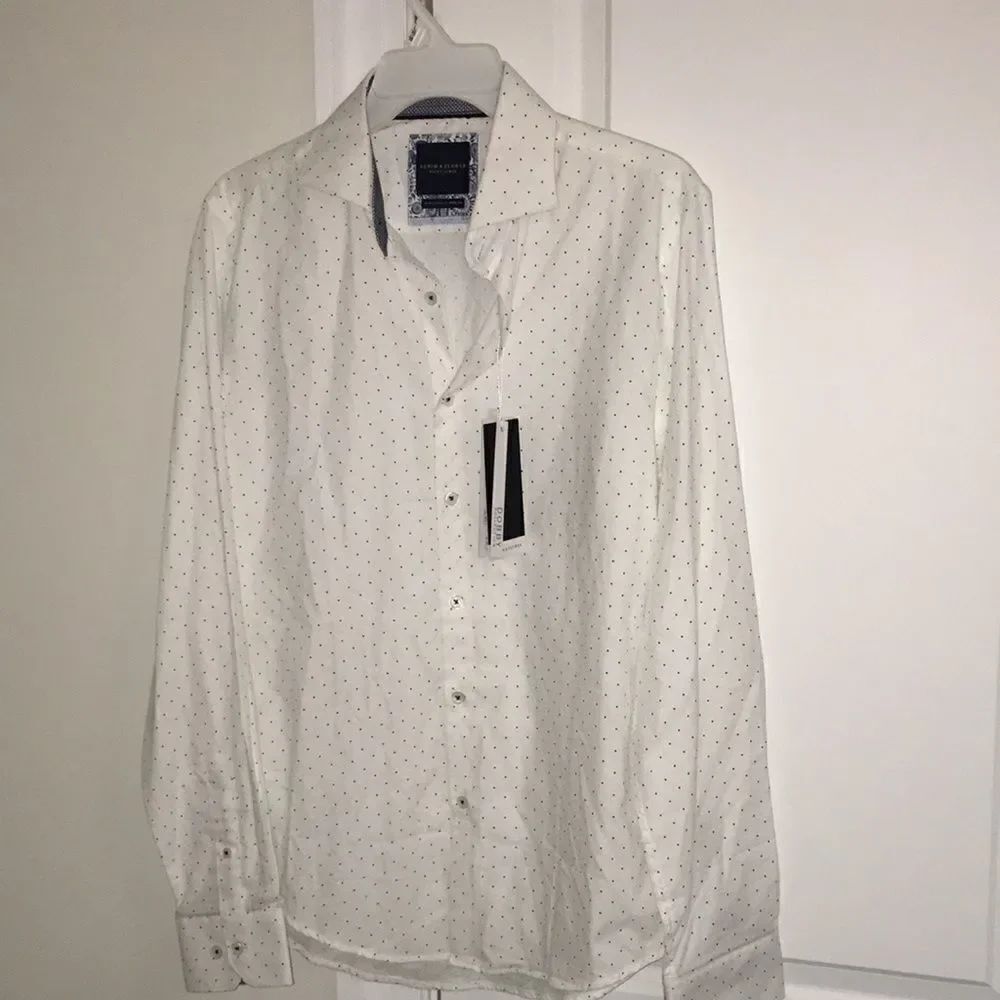 White polka dot Swept collar Denim & Flower Dobby Collection Party Work shirt S
